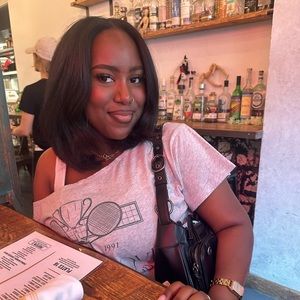 Meet your Posher, Briona